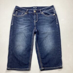 Seven7 Capri Denim Jean Shorts
